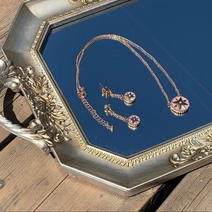 ‘Rose Des Ventes’ Style Necklace & Earring Set
